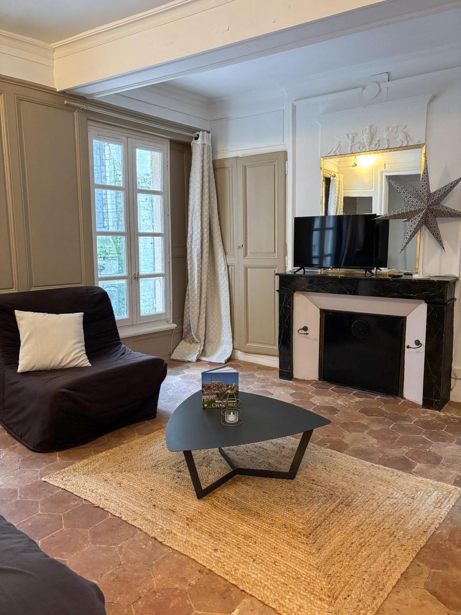 Studio Parvis Cloitre Notre Dame 沙特尔 外观 照片
